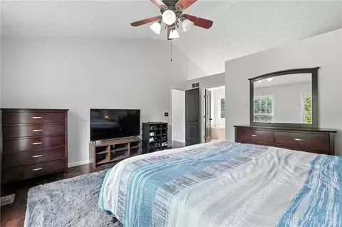 Bedroom - 6419 Pickering Grv, Morrow, OH 45152 photo 3 of 11