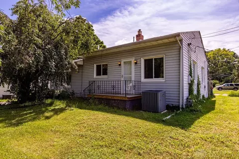 3902 Vannest Ave, Middletown, OH 45042