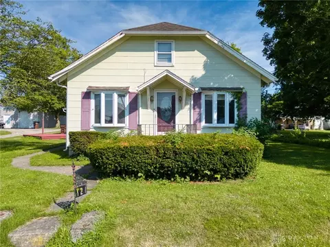 121 S Harrison St, New Madison, OH 45346