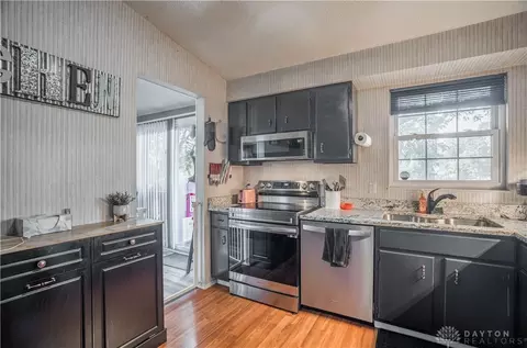 Kitchen - 627 Arrowhead Dr, Sidney, OH 45365 photo 1 of 2