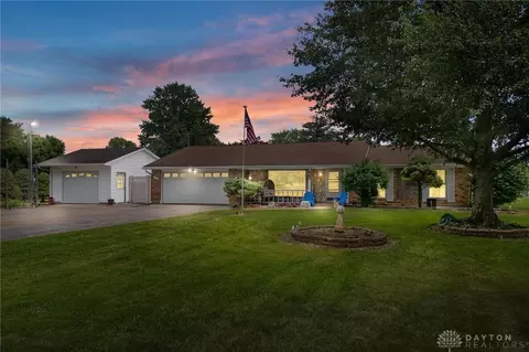 3172 Folk Ream Rd, Springfield, OH 45502