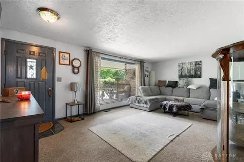 3172 Folk Ream Rd, Springfield, OH 45502 photo 6
