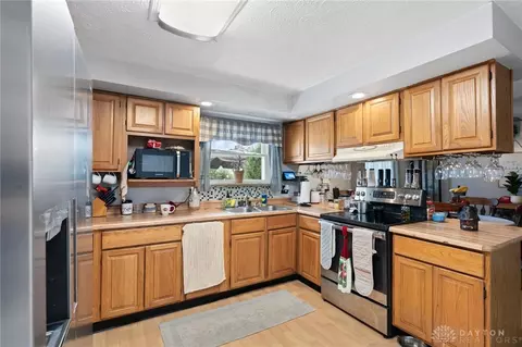3172 Folk Ream Rd, Springfield, OH 45502 photo 13