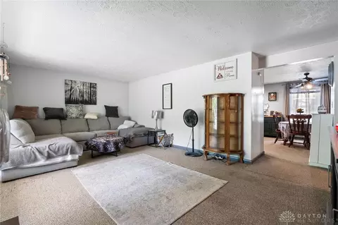 3172 Folk Ream Rd, Springfield, OH 45502 photo 5