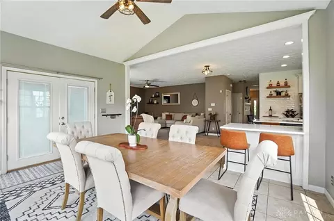 155 E Pugh Dr, Springboro, OH 45066 photo 19