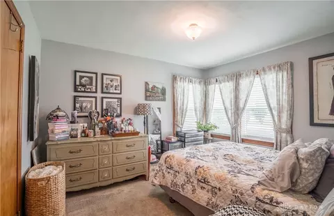 Bedroom - 120 E Pinehurst St, Sidney, OH 45365 photo 3 of 5