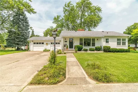 120 E Pinehurst St, Sidney, OH 45365