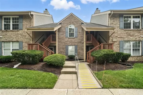 518 Waterfront Pl, Washington Township, OH 45458