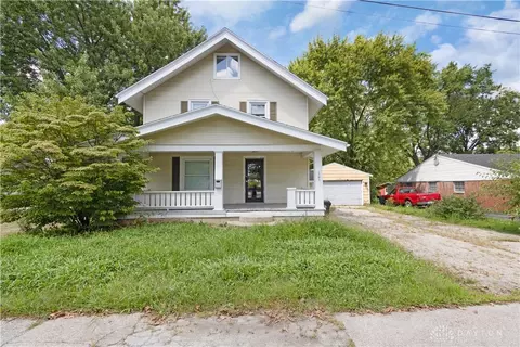 101 E Weaver St, New Lebanon, OH 45345