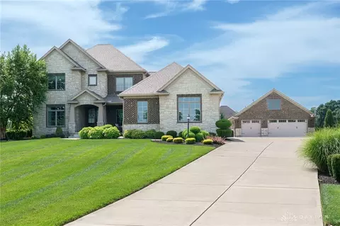 2199 Savannah Ct, Waynesville, OH 45068