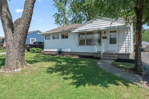 320 Spinning Rd, Dayton, OH 45431