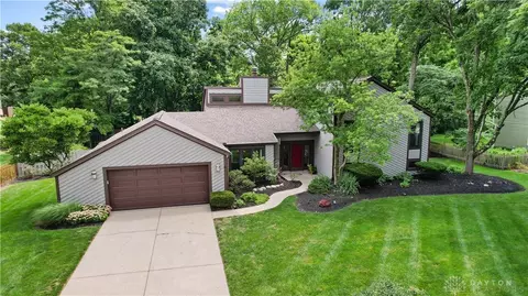 9512 Pheasant Wood Trl, Washington Township, OH 45458