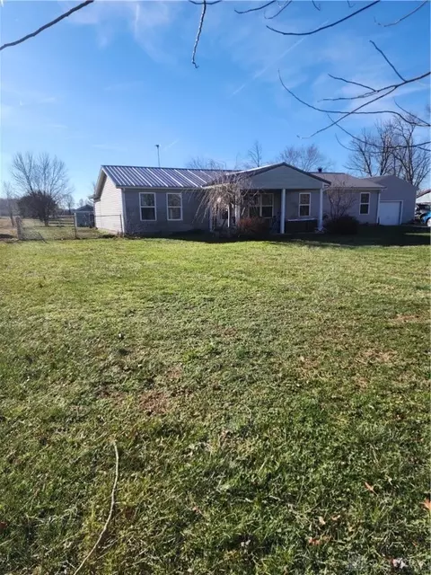 4992 Savage Rd, Lynchburg, OH 45142