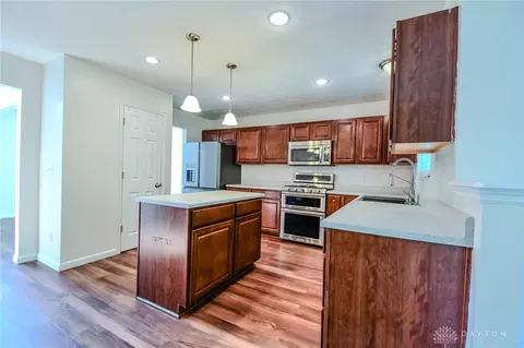 2385 Gardner Dr, Fairborn, OH 45324 photo 9
