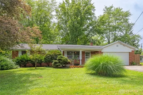 205 Apgar Ln, Owensville, OH 45160