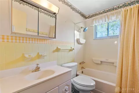 3156 Leonora Dr, Kettering, OH 45420 photo 30