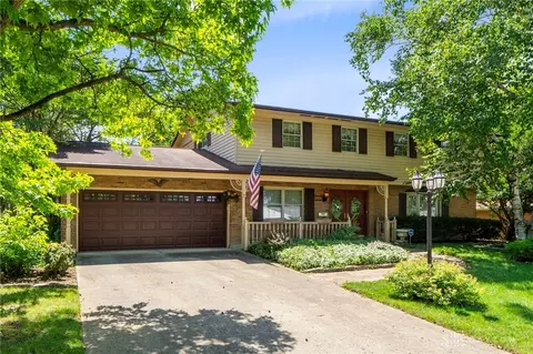 3156 Leonora Dr, Kettering, OH 45420 photo 3