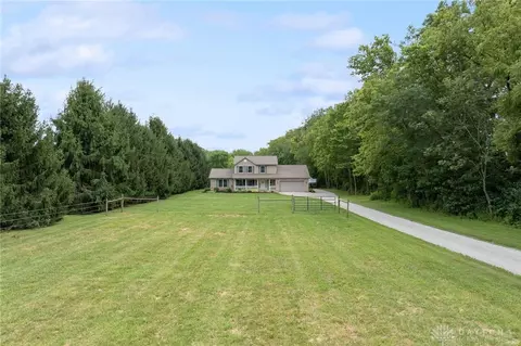 1211 Pratt Rd, Blanchester, OH 45107 photo 3