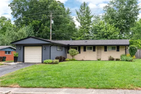 3120 Waltham Ave, Dayton, OH 45429