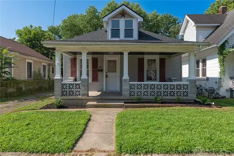 15 Hudson Ave, Franklin, OH 45005