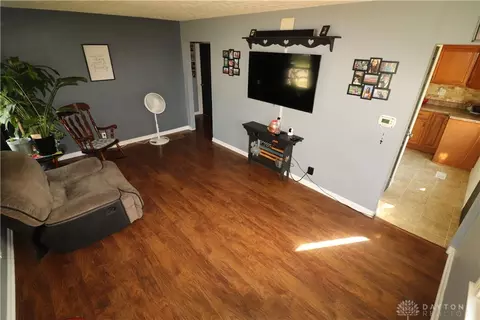 Living - 1949 E Bataan Dr, Kettering, OH 45420 photo 2 of 2