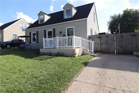 1949 E Bataan Dr, Kettering, OH 45420