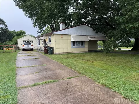 508 Aberdeen Dr, Middletown, OH 45042