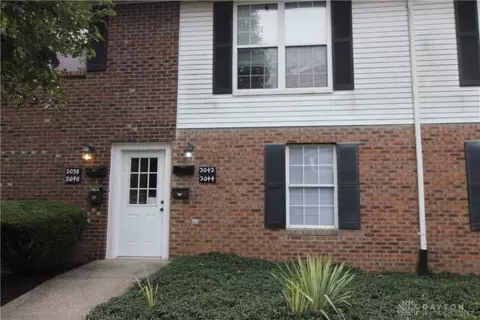 2044 Sunset Dr, Hamilton, OH 45013