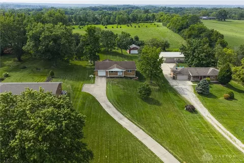 2209 Keever Rd, Lebanon, OH 45036
