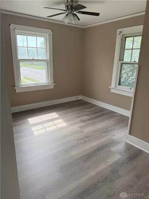 Bedroom - 1129 W Dorothy Ln, Kettering, OH 45409 photo 2 of 2