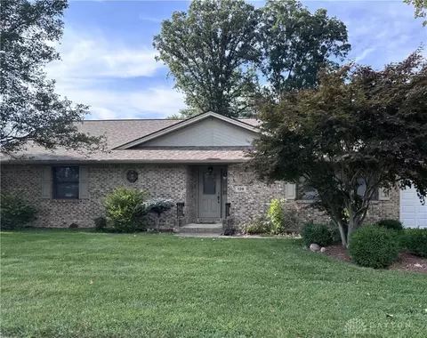 126 Church St, Brookville, OH 45309