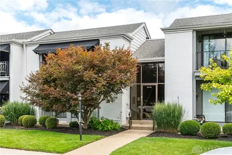 5416 Landau Dr #5, Kettering, OH 45429