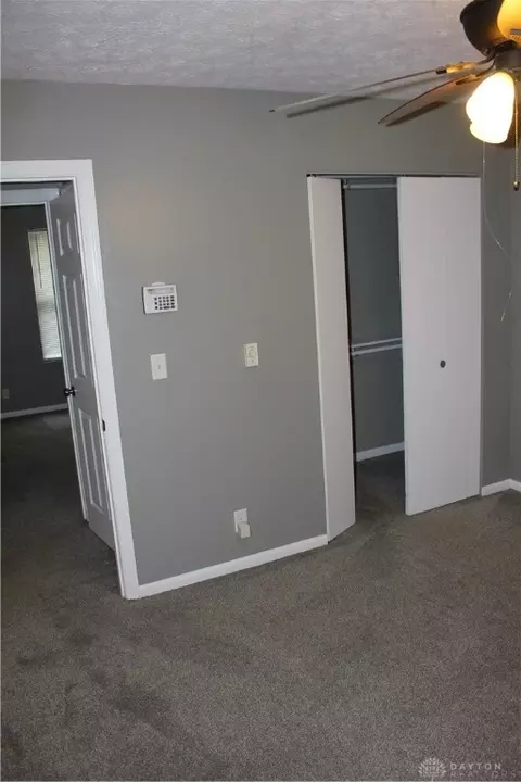 134 S Light St, Springfield, OH 45506 photo 11