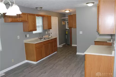 134 S Light St, Springfield, OH 45506 photo 19