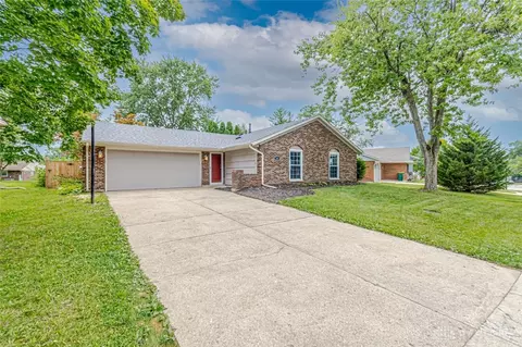 365 Tamarack Trl, Springboro, OH 45066