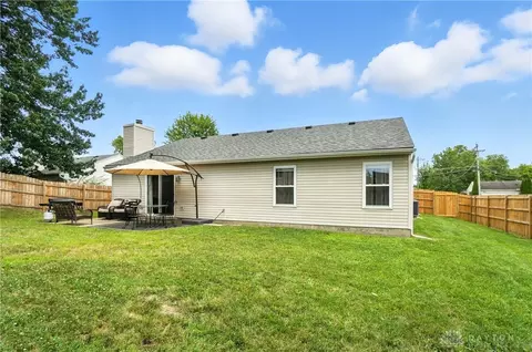 Exterior - 925 Joy Dr, Monroe, OH 45050 photo 3 of 6
