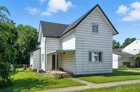 223 W Main St, Saint Paris, OH 43072