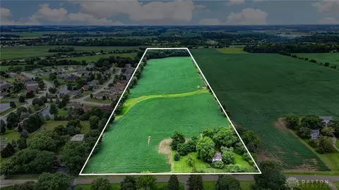 10427 Upper Lewisburg Salem Rd, Brookville, OH 45309