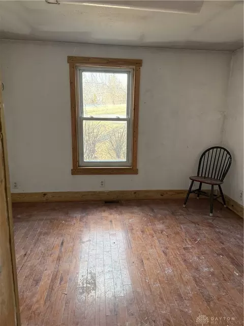 Bedroom - 124 Old Mill Rd, Springfield, OH 45506 photo 2 of 2