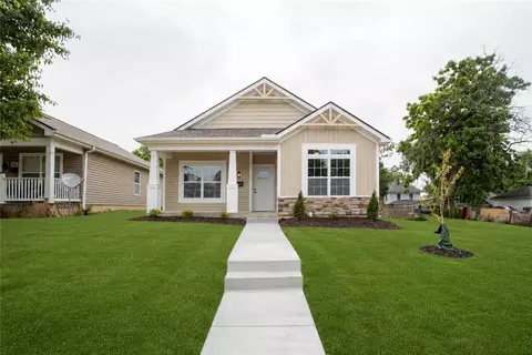 2052 Ravenwood Ave, Dayton, OH 45406