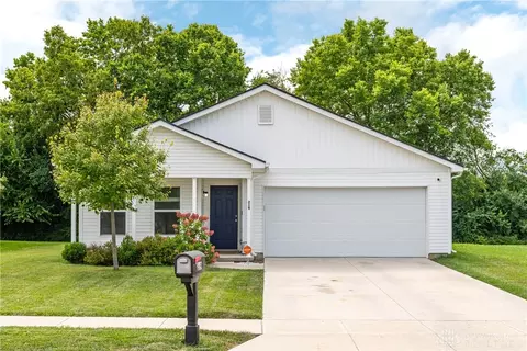 219 Riesling Dr, Union, OH 45322
