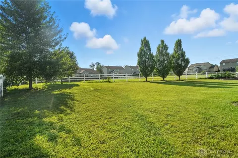 Exterior - 82 Mccullough Dr, Springboro, OH 45066 photo 8 of 9