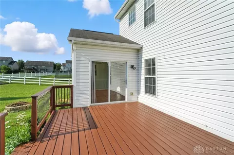 Exterior - 82 Mccullough Dr, Springboro, OH 45066 photo 4 of 9