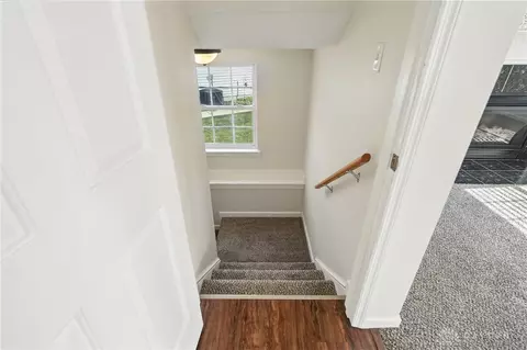 Entry Way - 82 Mccullough Dr, Springboro, OH 45066 photo 7 of 8
