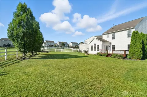 Exterior - 82 Mccullough Dr, Springboro, OH 45066 photo 9 of 9