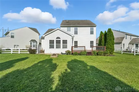 Exterior - 82 Mccullough Dr, Springboro, OH 45066 photo 6 of 9