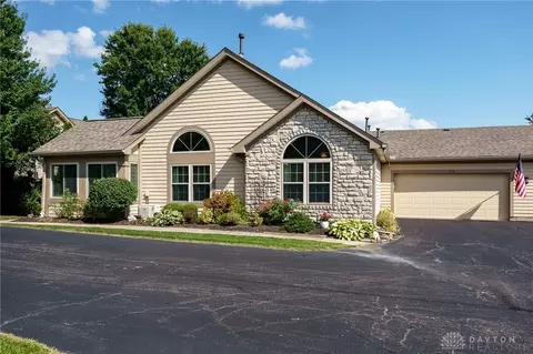 133 Villa Pointe Dr, Springboro, OH 45066
