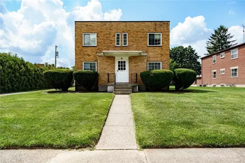 438 Wonderly Ave, Oakwood, OH 45419