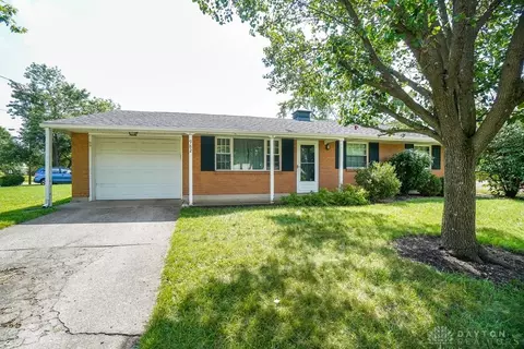 982 Pilgrim Pl, Springdale, OH 45246