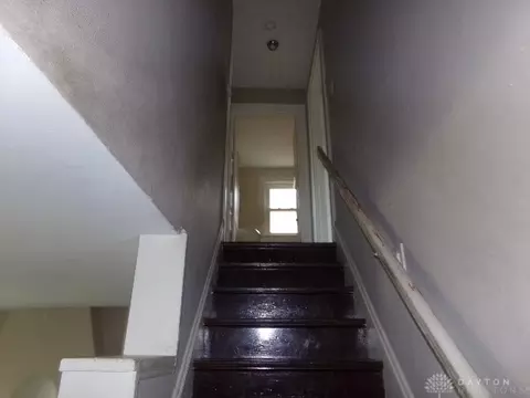 Entry Way - 1855 Dalewood Pl, Cincinnati, OH 45237 photo 1 of 1